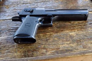 Magnum Research Desert Eagle .44 Magnum