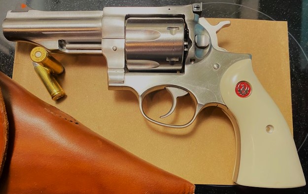 Sturm, Ruger & Co. Redhawk 05060 handgun