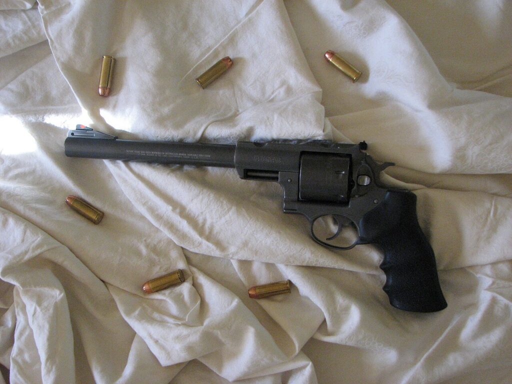 Sturm, Ruger & Co. KSRH-2 05303 handgun