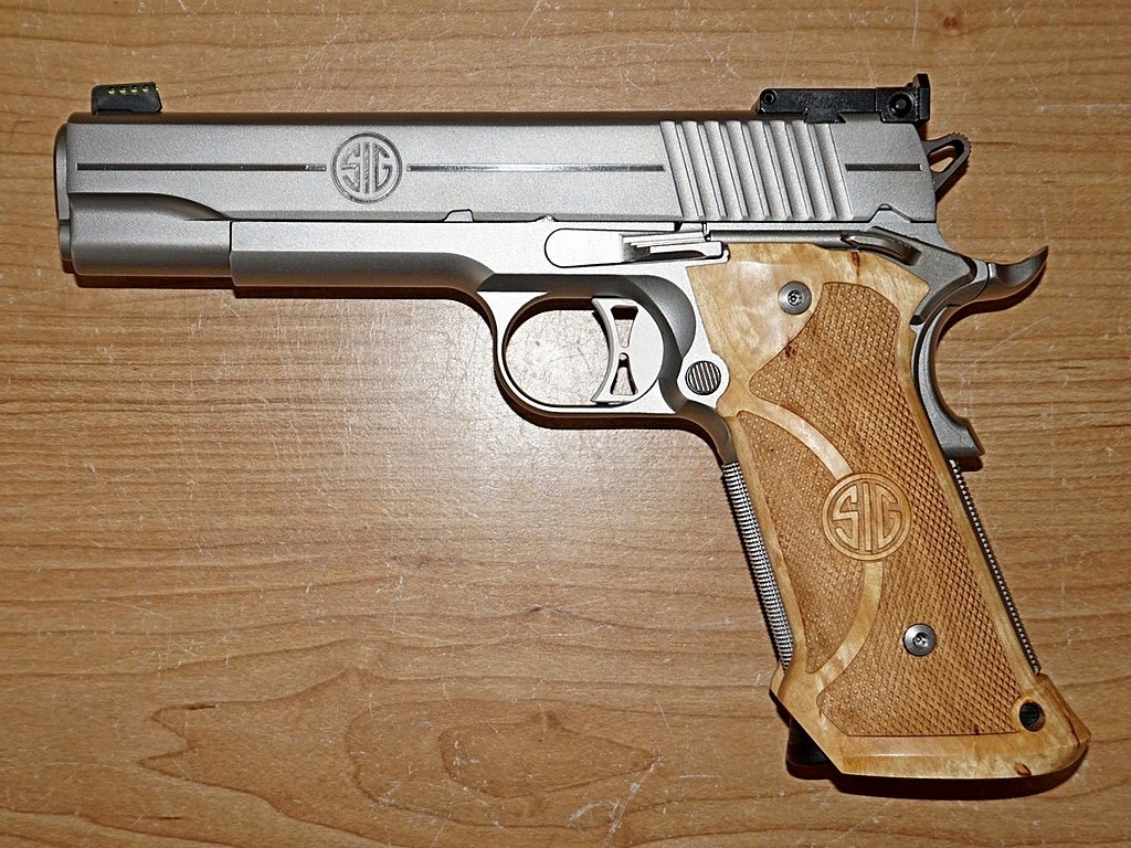 Sig Sauer 1911 (Blued) handgun